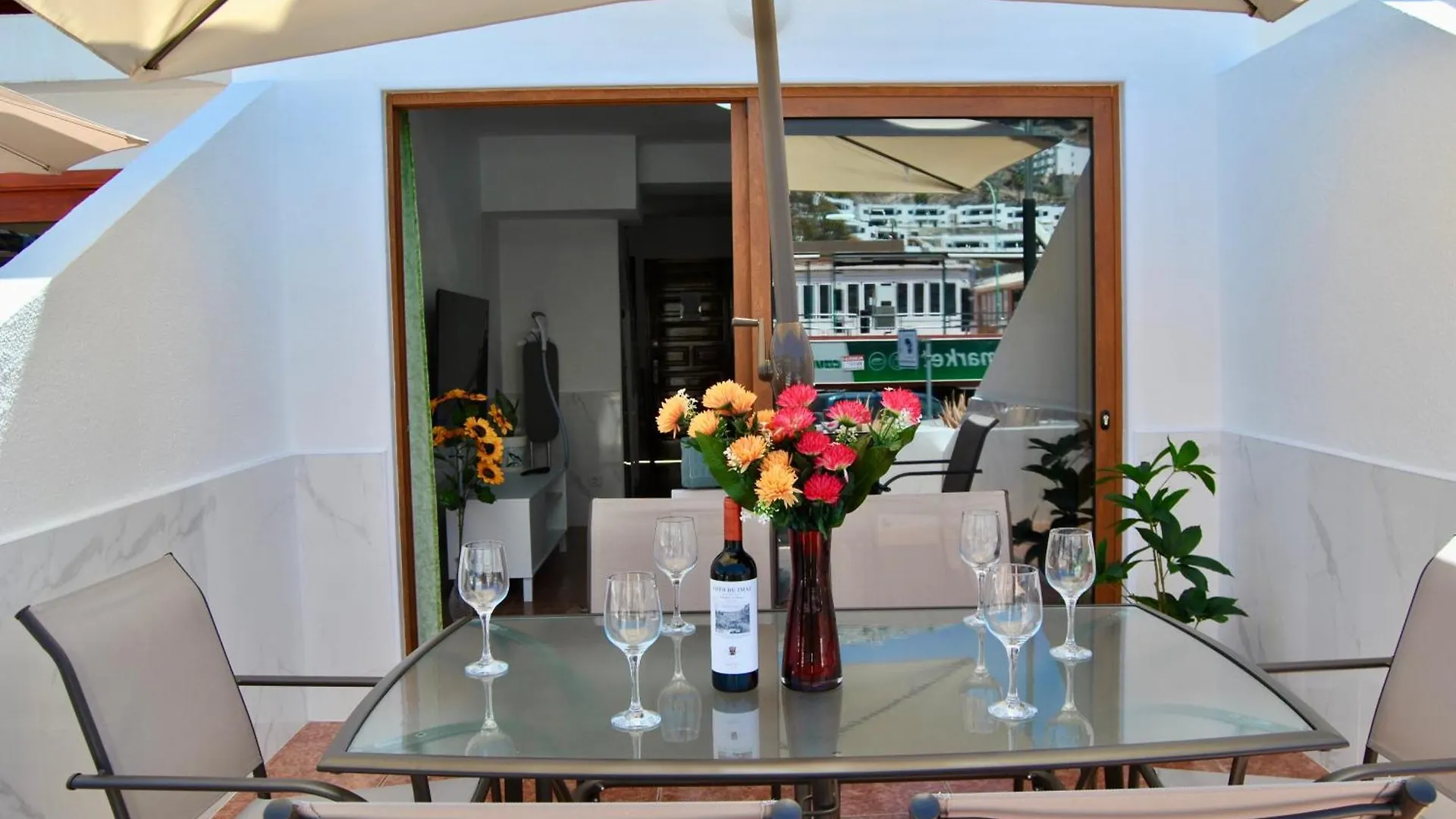 Montecarlo 35 And 45 First Row With Air Conditioning&Wi-Fi And Sound Insulation Puerto Rico  Puerto Rico (Gran Canaria)