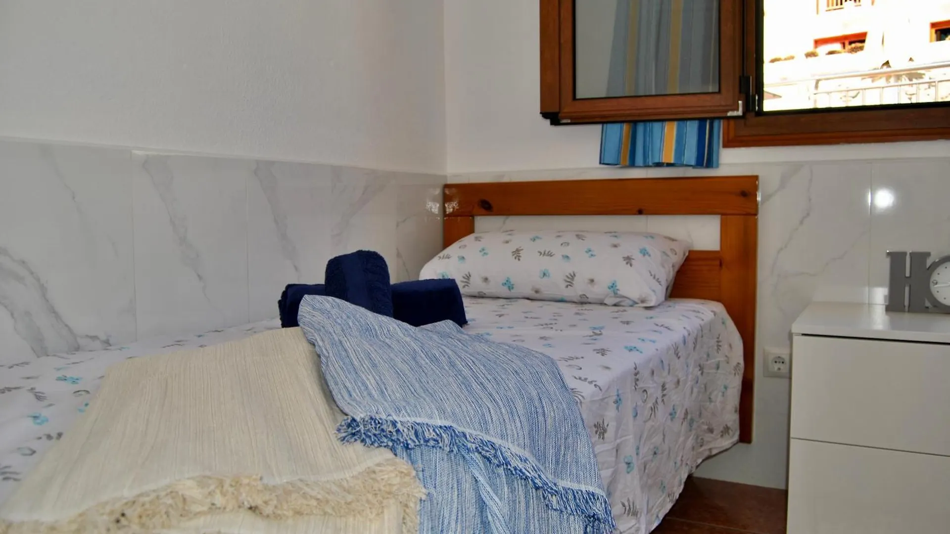 Montecarlo 35 And 45 First Row With Air Conditioning&Wi-Fi And Sound Insulation Puerto Rico  0*, Puerto Rico (Gran Canaria)