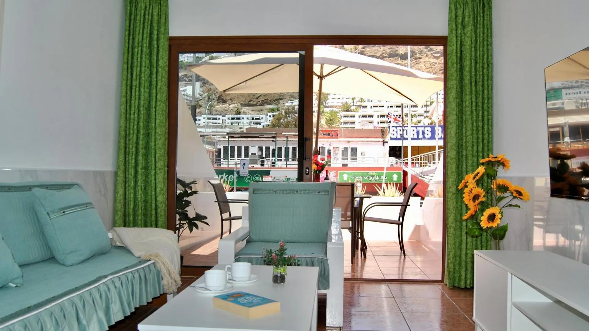 Apartment Montecarlo 35 And 45 First Row With Air Conditioning&Wi-Fi And Sound Insulation Puerto Rico  Spain